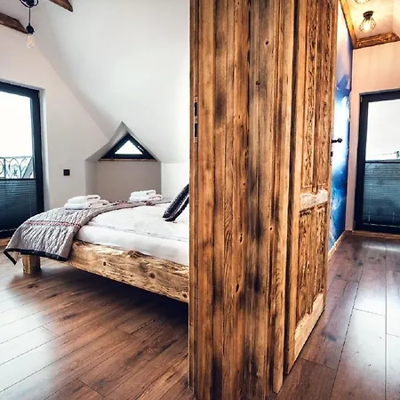 Laura - Luxury Z Jacuzzi Chalet